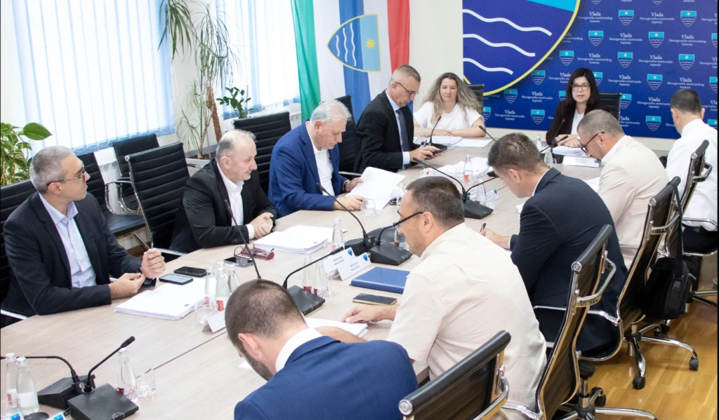 Nakon najave masovnog prosvjeda:  Vlada HNŽ-a inicirala novi kolektivni ugovor i pozvala zdravstvene djelatnike za pregovarački stol